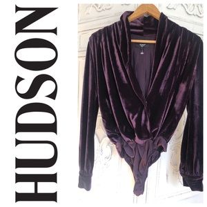 NWOT Hudson Velvet Deep Neck Bodysuit
